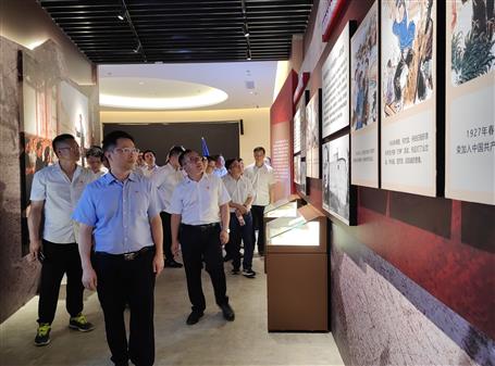 【主題教育】賴海標(biāo)參加公司機關(guān)黨委主題教育現(xiàn)場教學(xué)活動