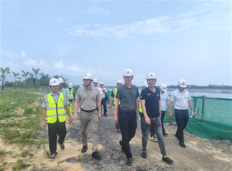 何勇到第五分公司桂平項目開展三季度暨節(jié)前安全生產(chǎn)質量綜合大檢查